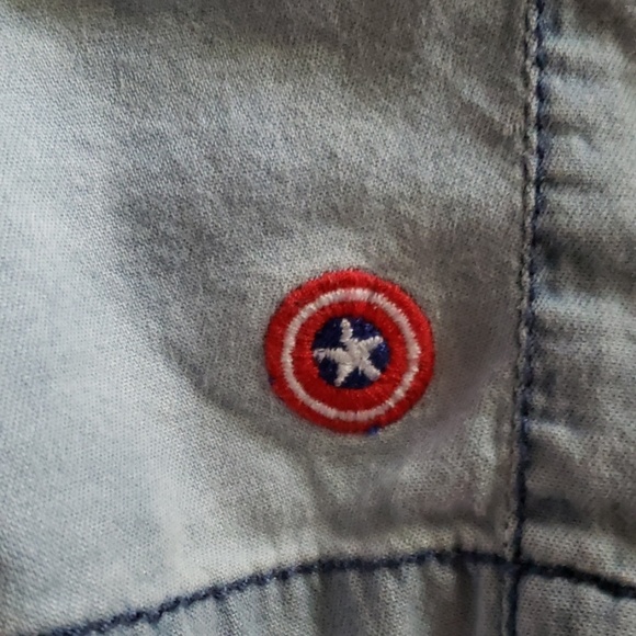 Marvel Blue Jean Dress Shorts Large - Picture 2 of 5